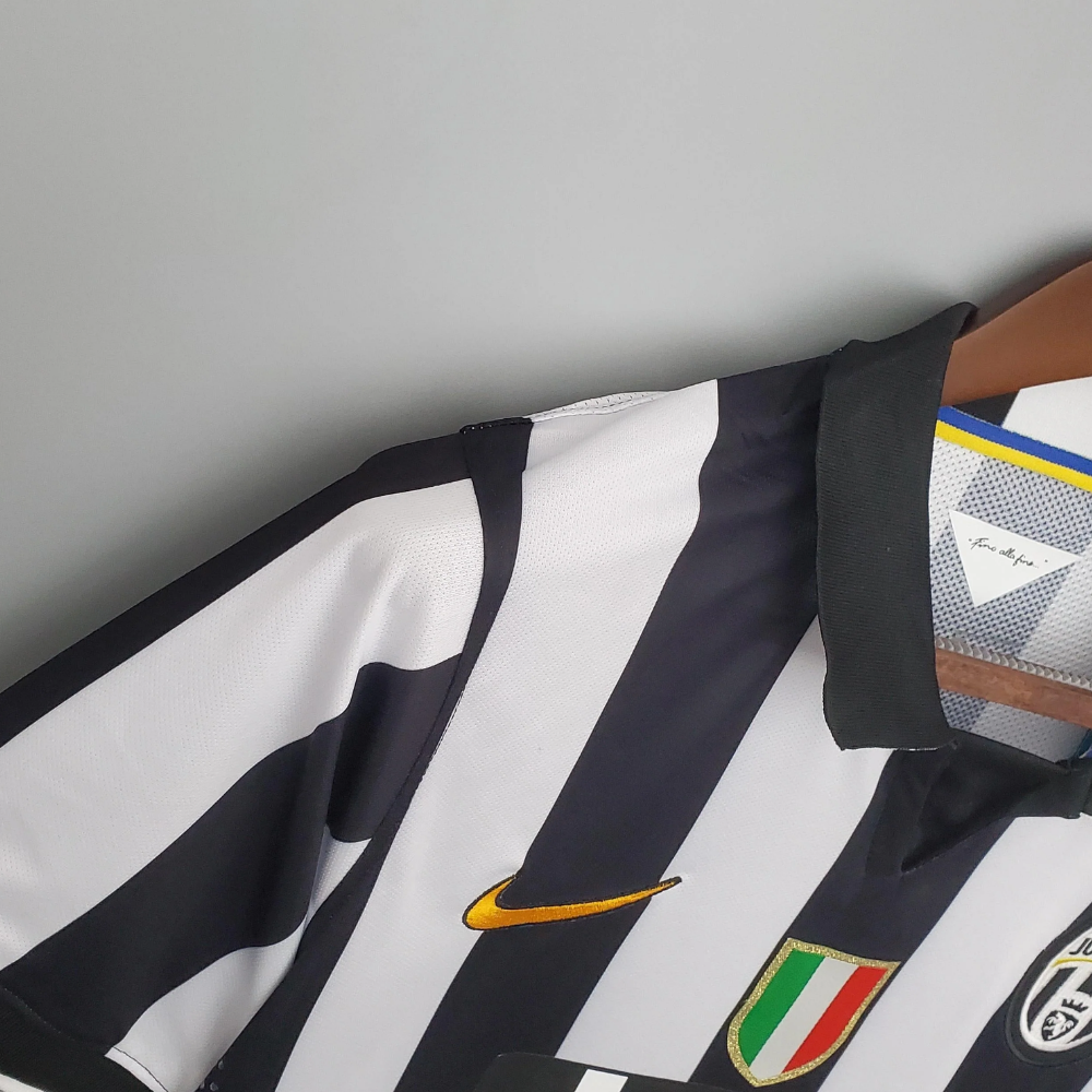 Retro Juventus 14/15 home Soccer Jersey